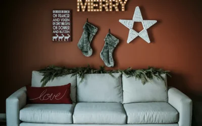 Transforma tu Salón esta Navidad: Los Mejores Sofás en Pamplona para una Decoración Cálida y Elegante